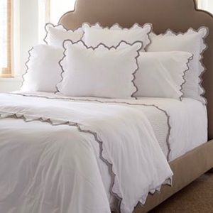 John Robshaw Sakuna gray Twin Duvet cover brand new in package!